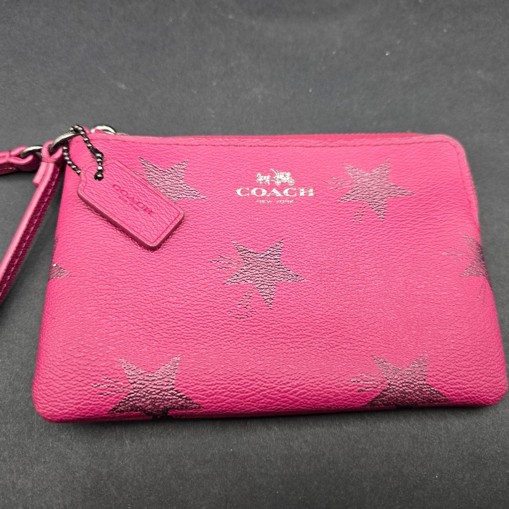 Coach Corner Zip Wristlet Pink Pebbled Leather Metallic Shooting Star Print